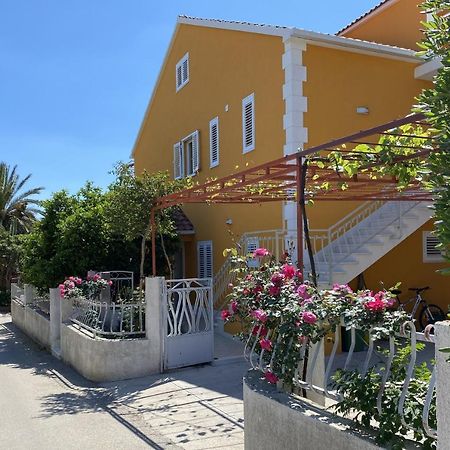 Apartments With A Parking Space Orebic, Peljesac - 4527 Exterior photo